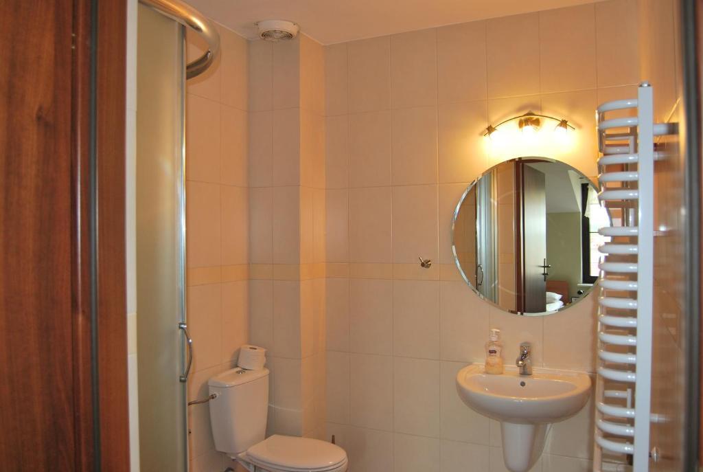 Pensjonat Rogatka Osieczna Room photo